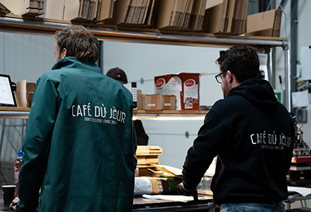 Pessoas na Café du Jour